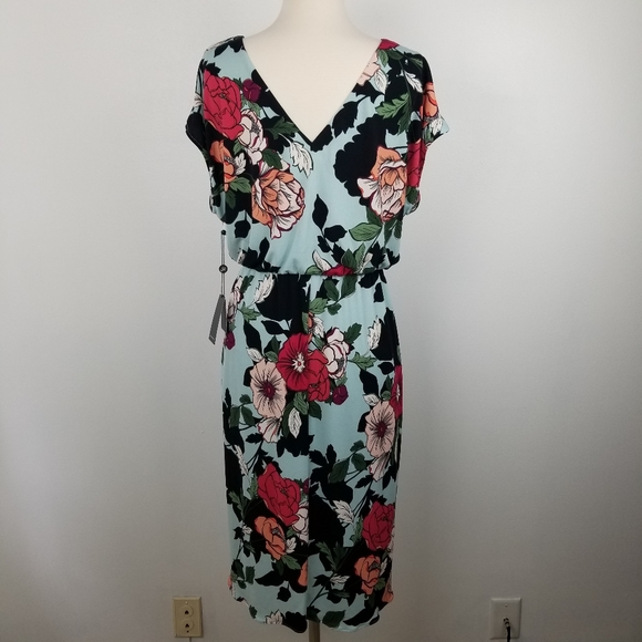 ADRIANNA PAPELL Floral Wrap Dress - Picture 4 of 8